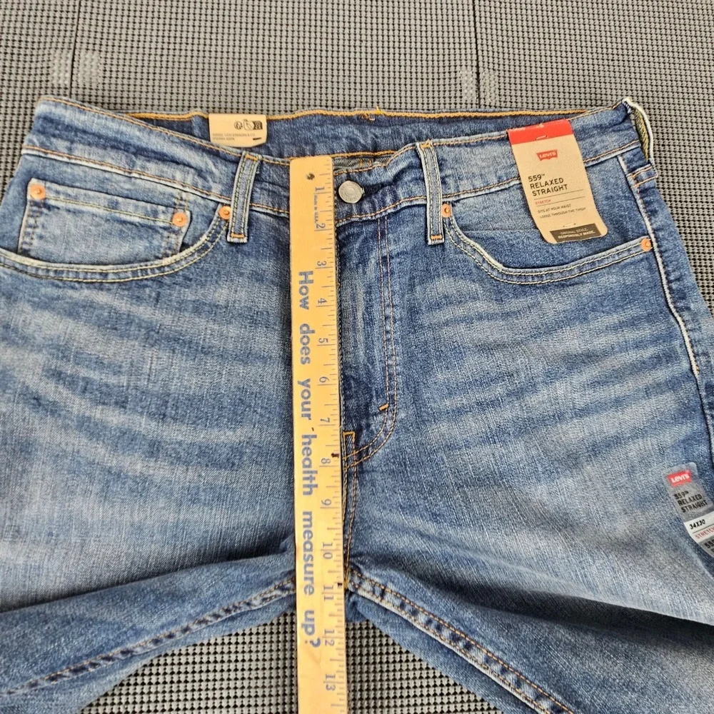 Levi's 559 Relaxed Straight Mens 36x30 Light Wash Blue Stretch Jeans 00559-0552